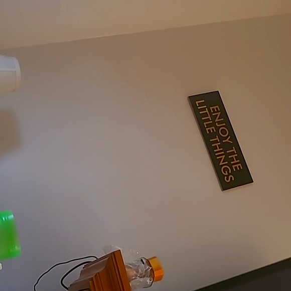 Decor - Picture 2 of 2